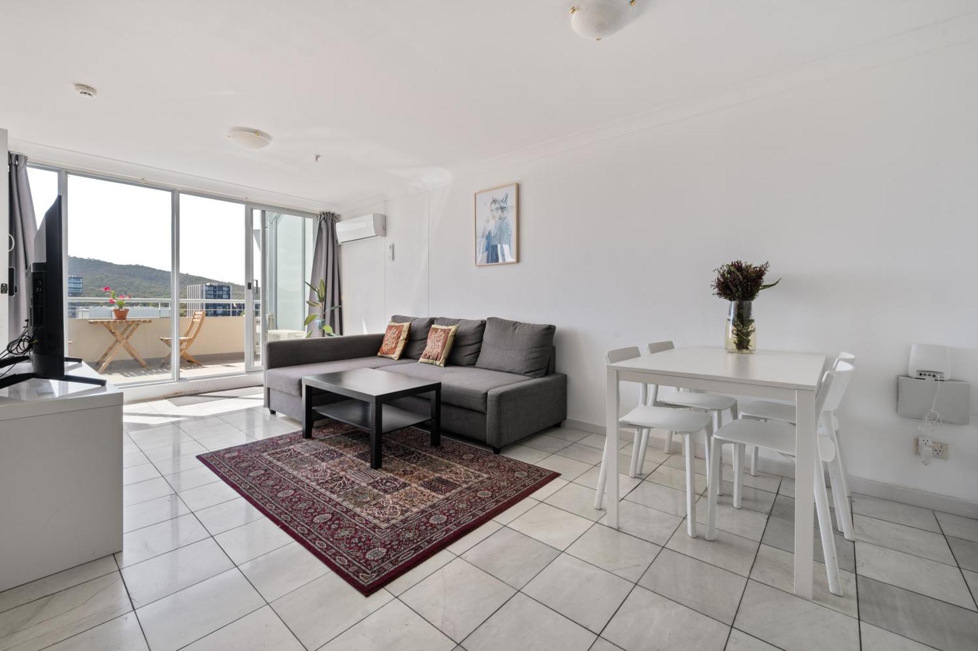 Dana-Private Room In A Shared Duplex Apartment -1 Canberra Luaran gambar